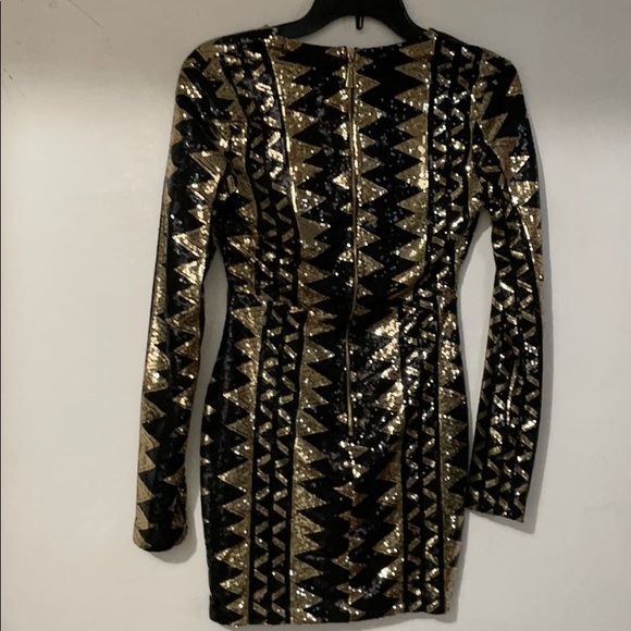 Dress - Picture 3 of 4